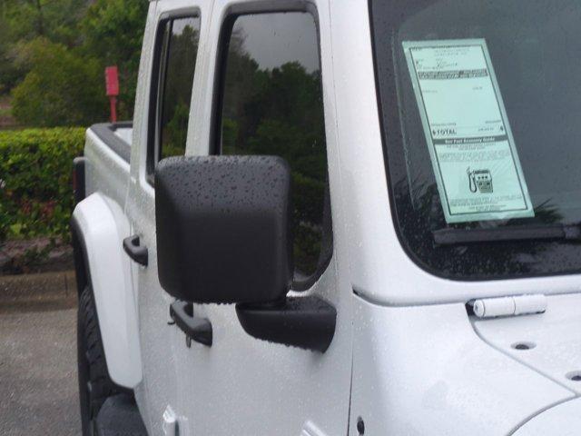 new 2025 Jeep Gladiator car, priced at $44,961