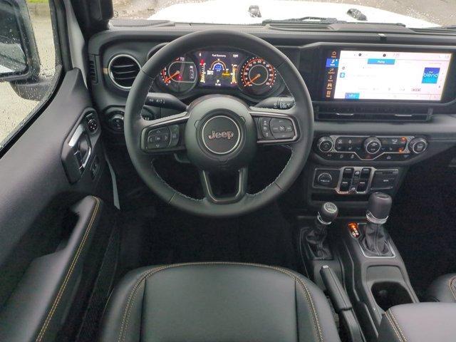new 2025 Jeep Gladiator car, priced at $44,961
