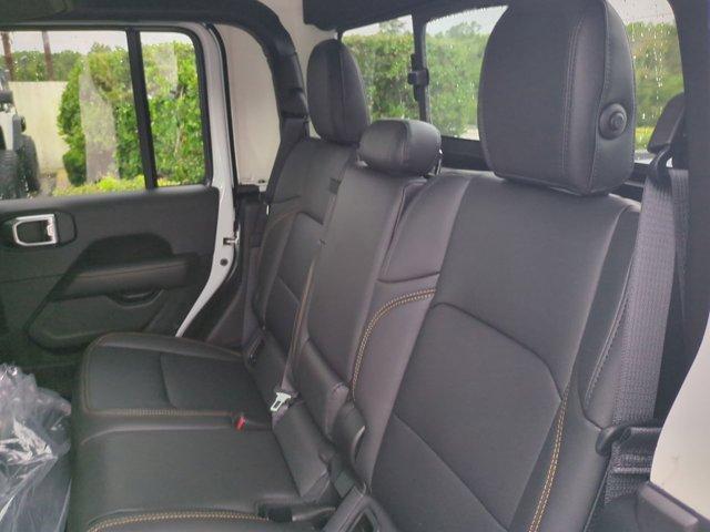 new 2025 Jeep Gladiator car, priced at $44,961