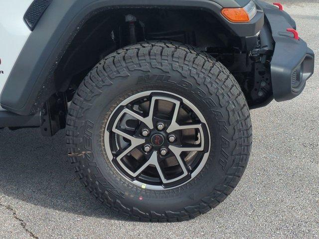 new 2025 Jeep Gladiator car, priced at $46,029