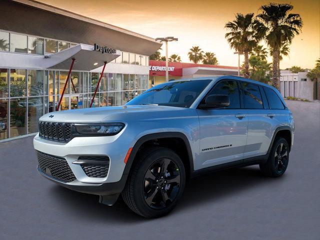 new 2025 Jeep Grand Cherokee car, priced at $43,819