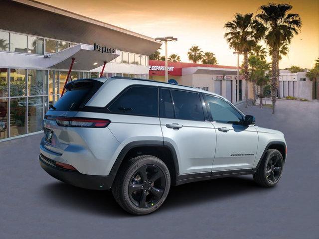 new 2025 Jeep Grand Cherokee car, priced at $43,819