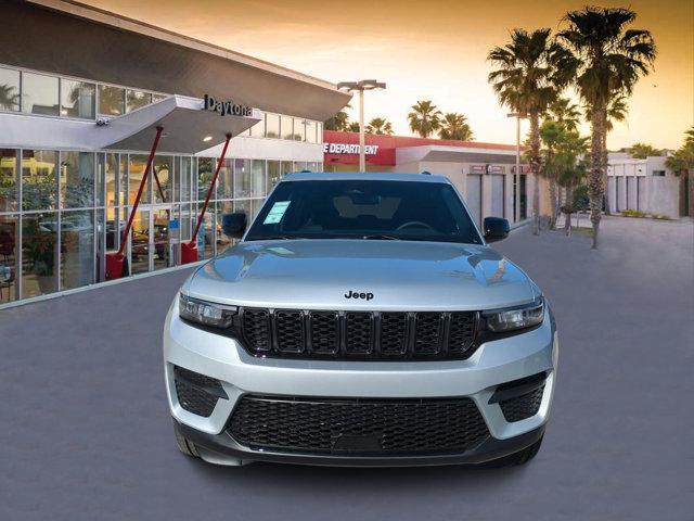 new 2025 Jeep Grand Cherokee car, priced at $43,819