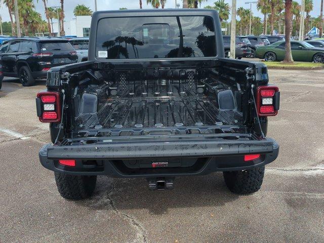 new 2024 Jeep Gladiator car, priced at $62,878