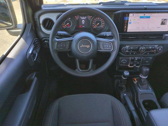 new 2025 Jeep Gladiator car, priced at $45,074