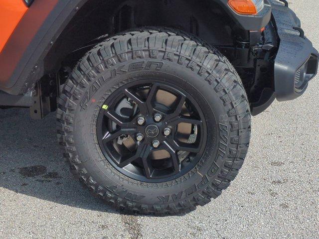 new 2025 Jeep Wrangler car, priced at $52,379