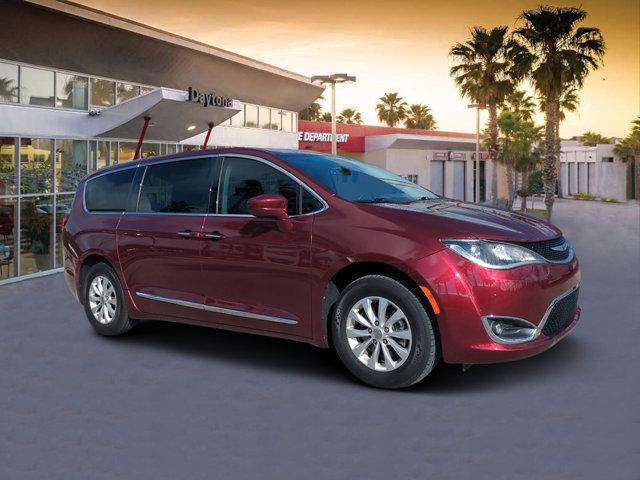 used 2019 Chrysler Pacifica car, priced at $15,582