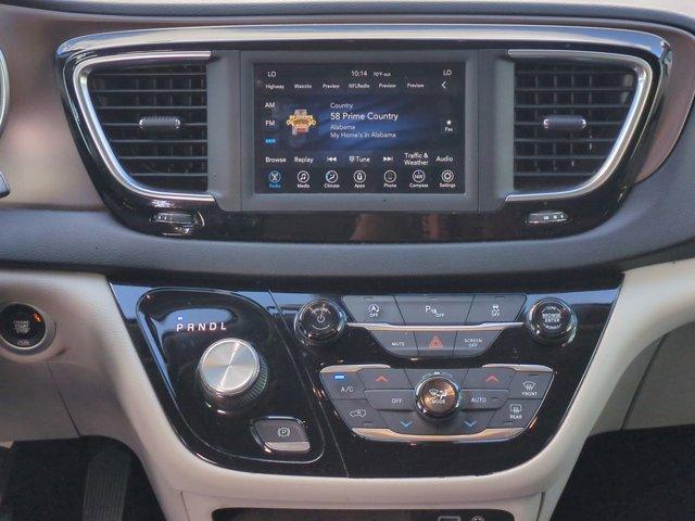 used 2019 Chrysler Pacifica car, priced at $15,582