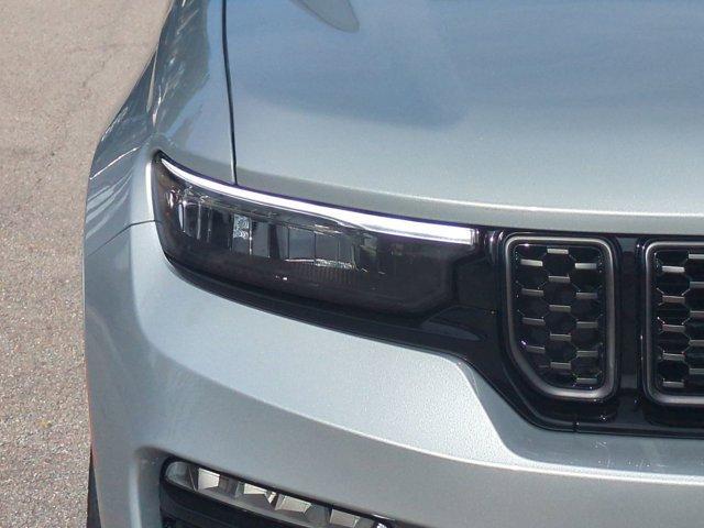 new 2025 Jeep Grand Cherokee car, priced at $65,443