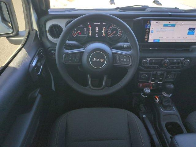 new 2025 Jeep Gladiator car, priced at $46,639