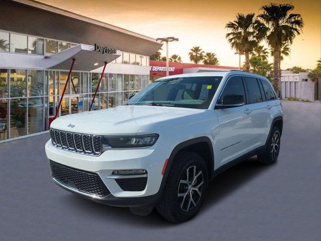 used 2024 Jeep Grand Cherokee car, priced at $40,999