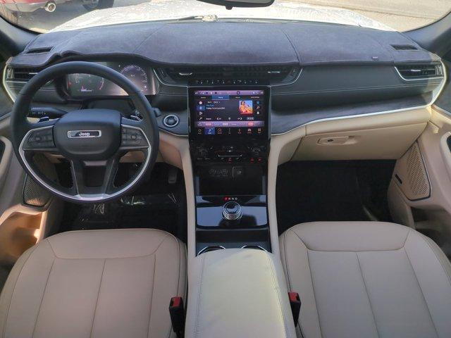used 2024 Jeep Grand Cherokee car, priced at $40,999