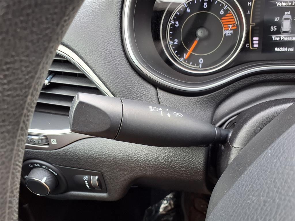 used 2020 Jeep Cherokee car, priced at $12,673