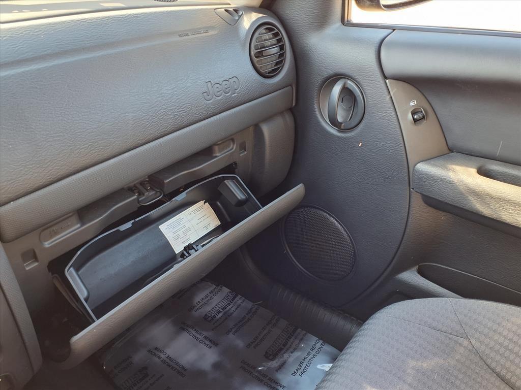 new 2003 Jeep Liberty car, priced at $9,900