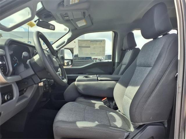 new 2025 Ford F-250 car, priced at $78,900