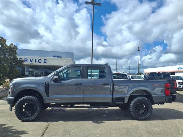 new 2025 Ford F-250 car, priced at $78,900
