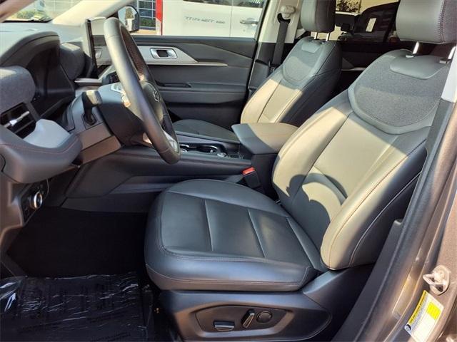 used 2025 Ford Explorer car, priced at $35,500