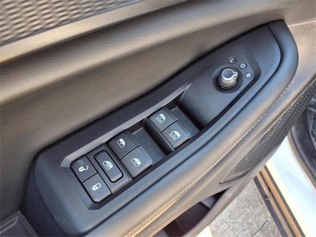 used 2024 Jeep Grand Cherokee L car, priced at $30,800