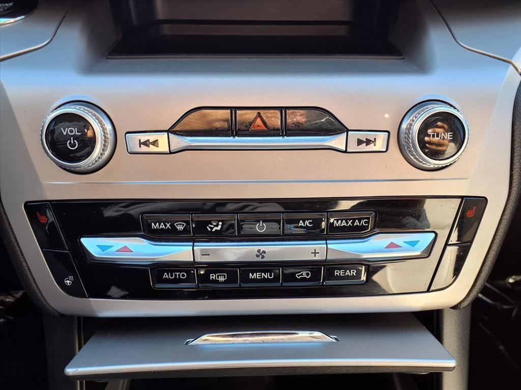 used 2022 Ford Explorer car, priced at $21,837