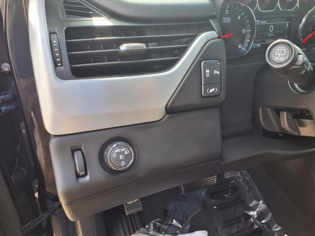 used 2019 GMC Yukon car, priced at $21,700