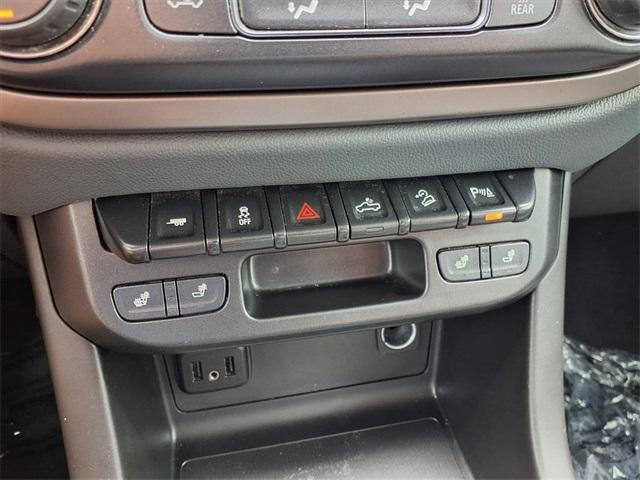 used 2021 Chevrolet Colorado car, priced at $26,400