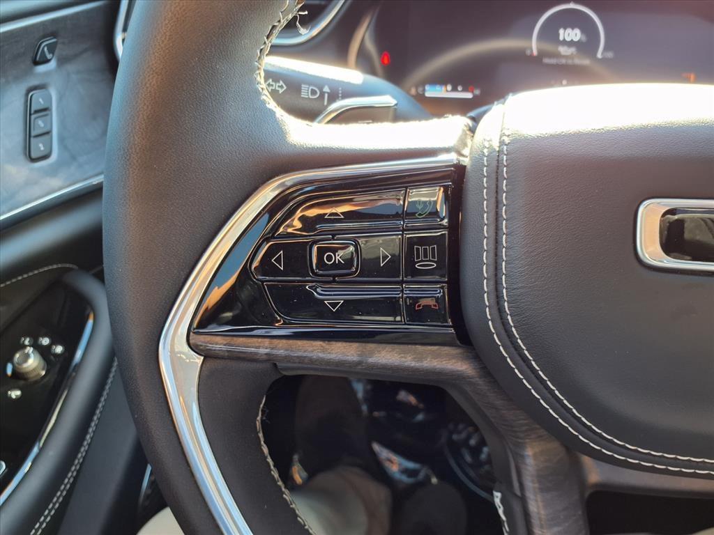 used 2023 Jeep Grand Cherokee car, priced at $38,436