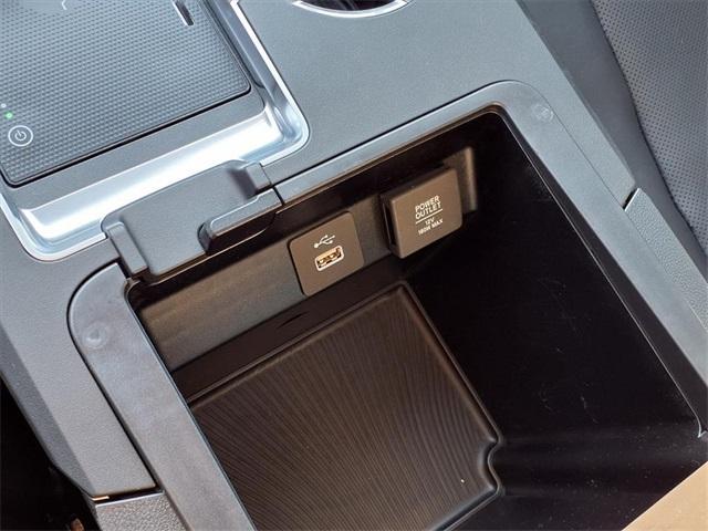 used 2024 Acura MDX car, priced at $44,500