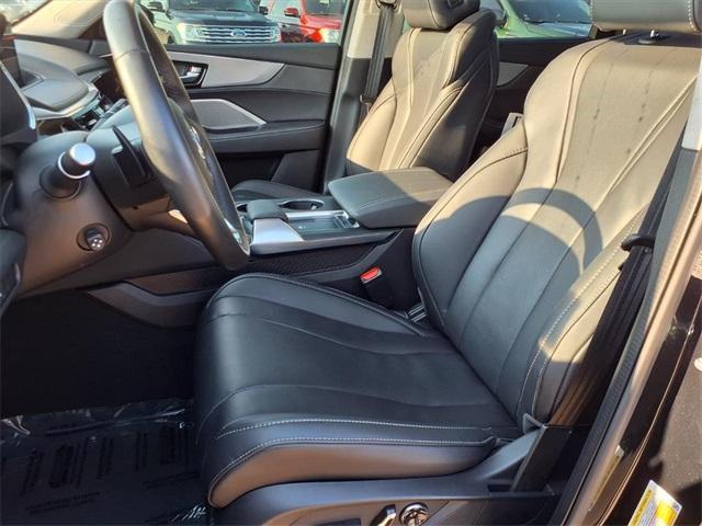 used 2024 Acura MDX car, priced at $44,500