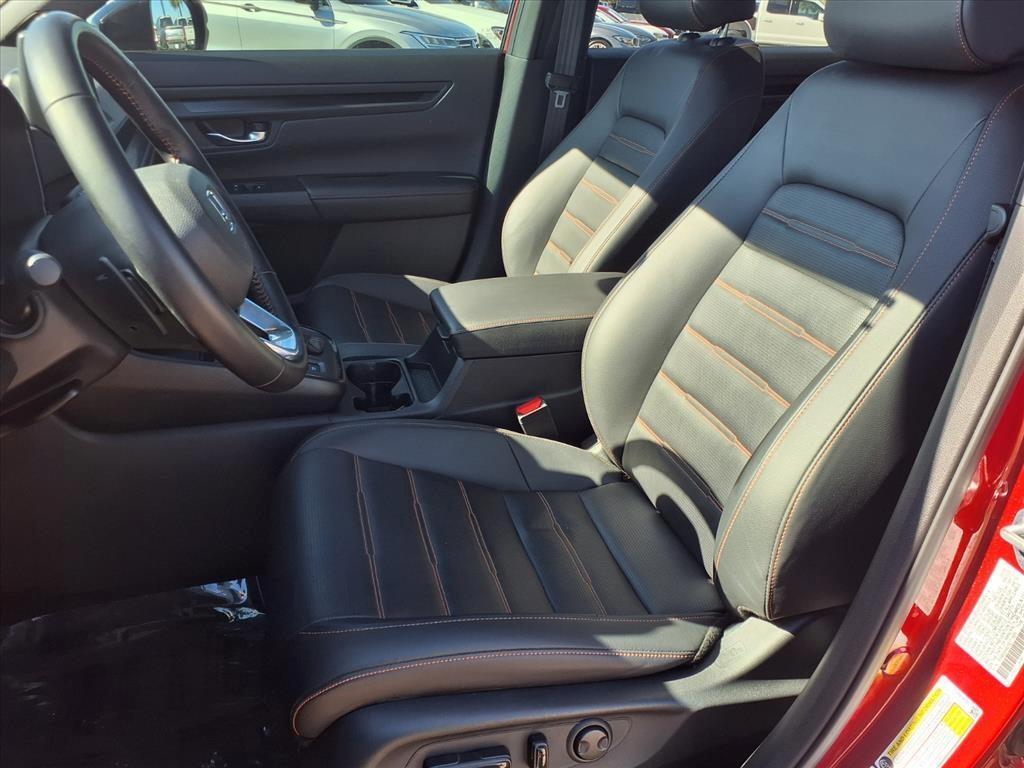 used 2025 Honda CR-V Hybrid car, priced at $31,300