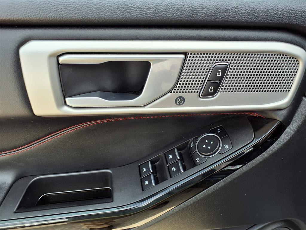 used 2023 Ford Explorer car, priced at $32,700