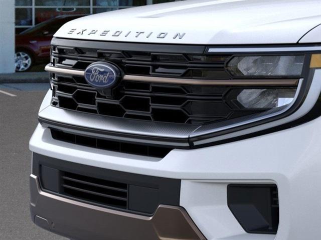new 2025 Ford Expedition car, priced at $85,410