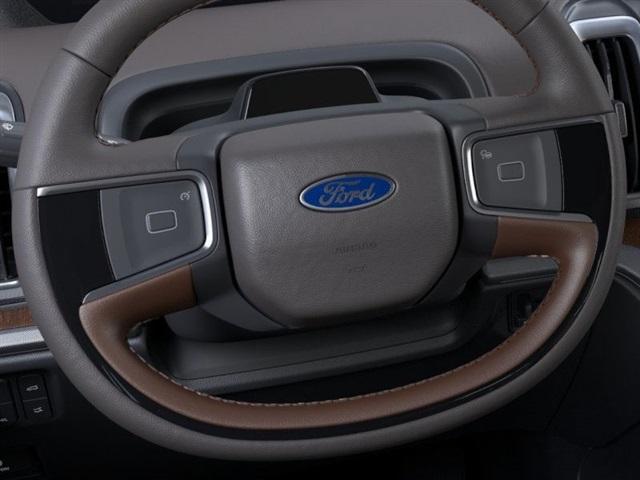 new 2025 Ford Expedition car, priced at $85,410