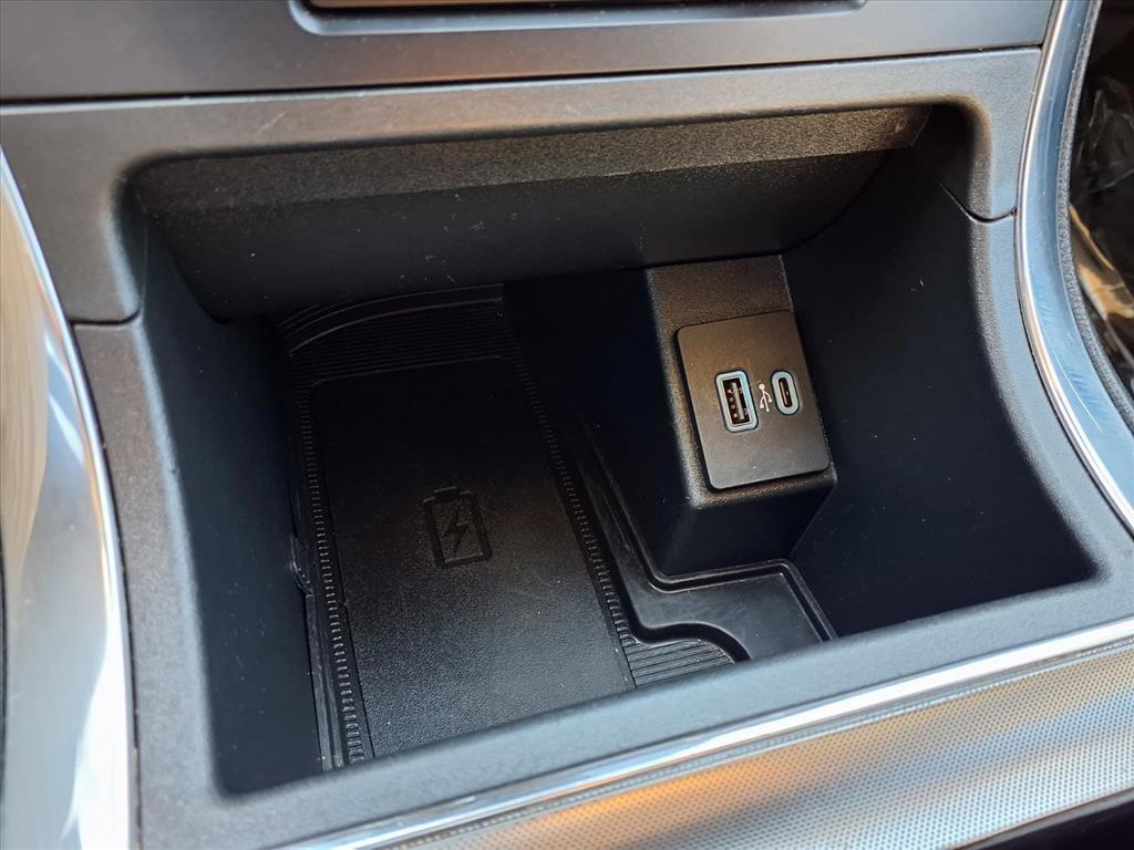 used 2024 Ford Edge car, priced at $27,300