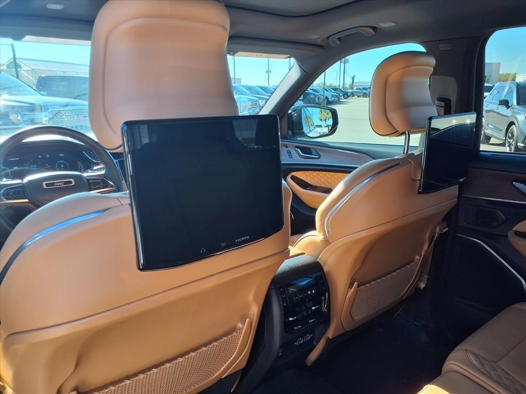 used 2023 Jeep Grand Cherokee L car, priced at $39,900