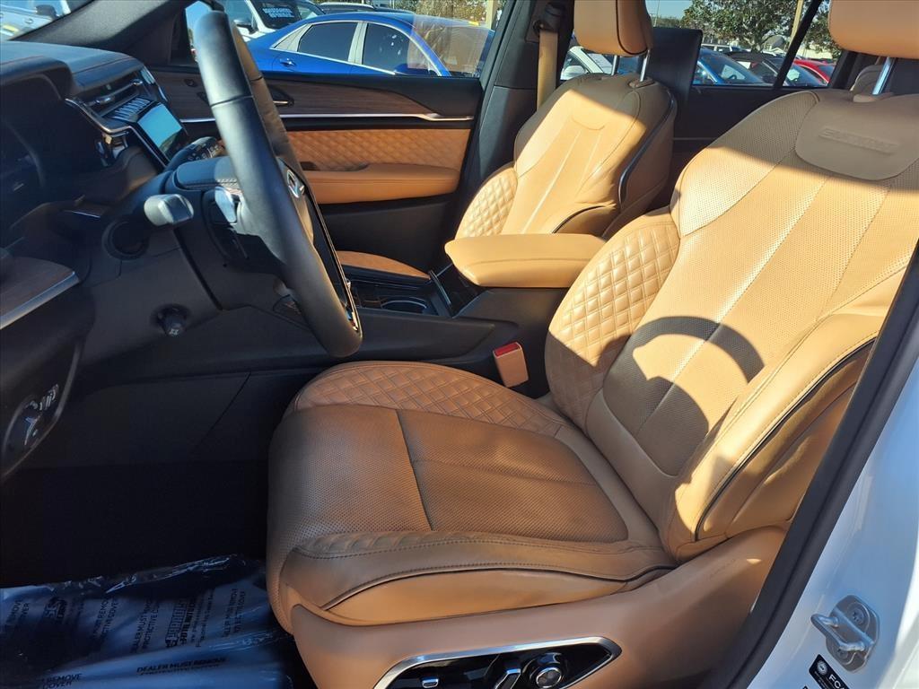 used 2023 Jeep Grand Cherokee L car, priced at $39,900