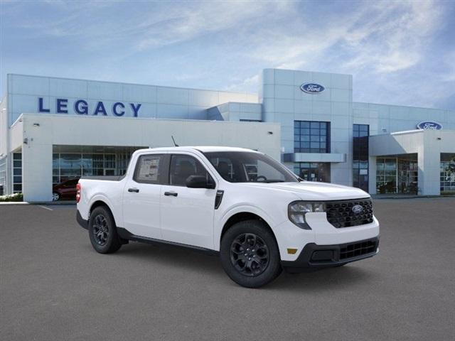 new 2025 Ford Maverick car