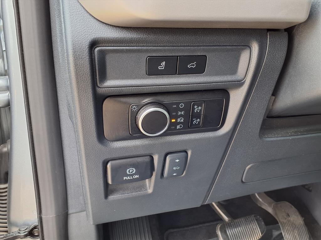 used 2024 Ford Expedition car, priced at $44,100