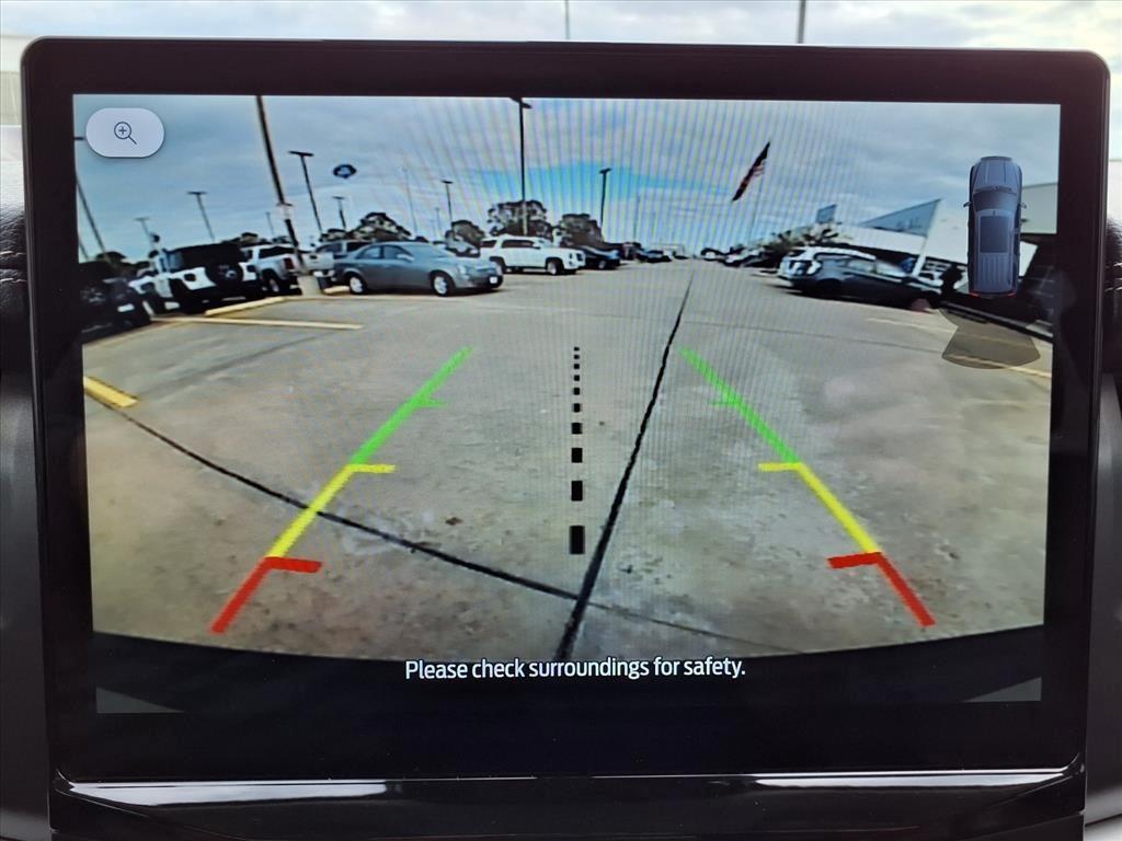 used 2024 Ford Expedition car, priced at $44,100