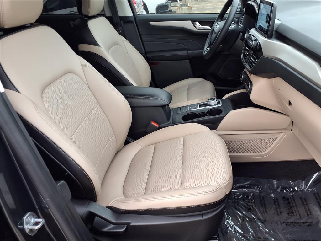 used 2022 Ford Escape car, priced at $19,656