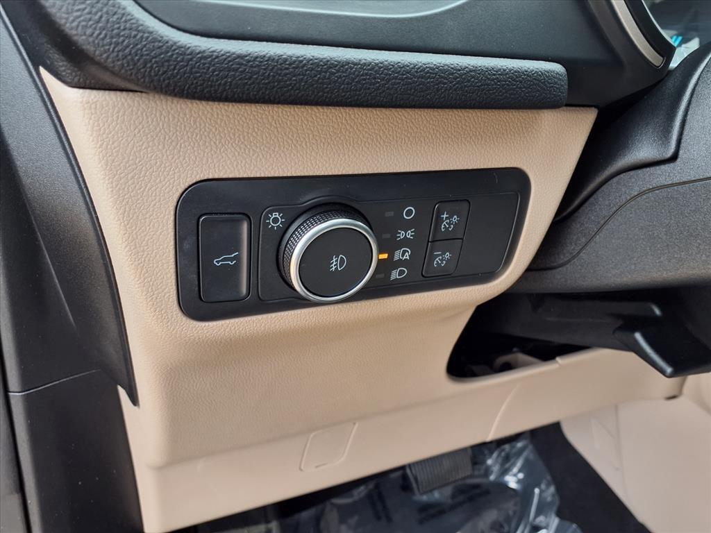 used 2022 Ford Escape car, priced at $19,656