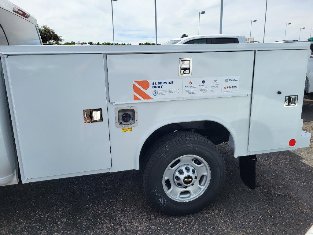 new 2025 Chevrolet Silverado 2500 car, priced at $64,077