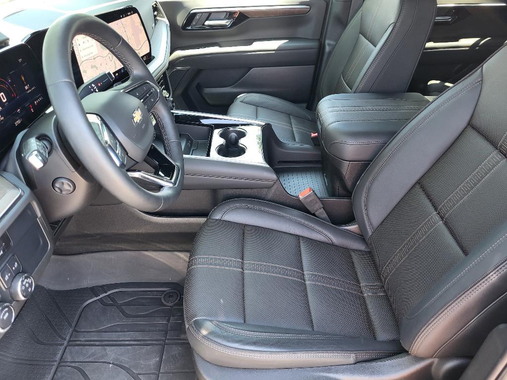 used 2025 Chevrolet Suburban car, priced at $87,414