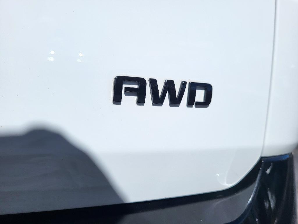 used 2020 Chevrolet Traverse car, priced at $28,990