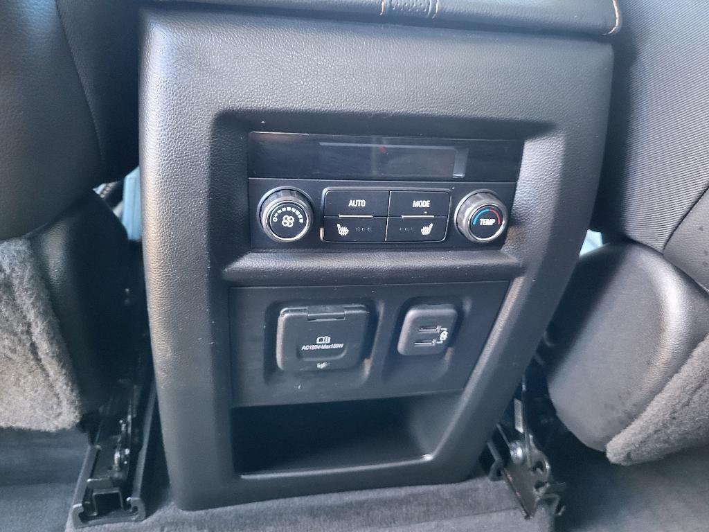 used 2020 Chevrolet Traverse car, priced at $28,990