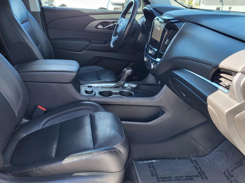 used 2020 Chevrolet Traverse car, priced at $28,990