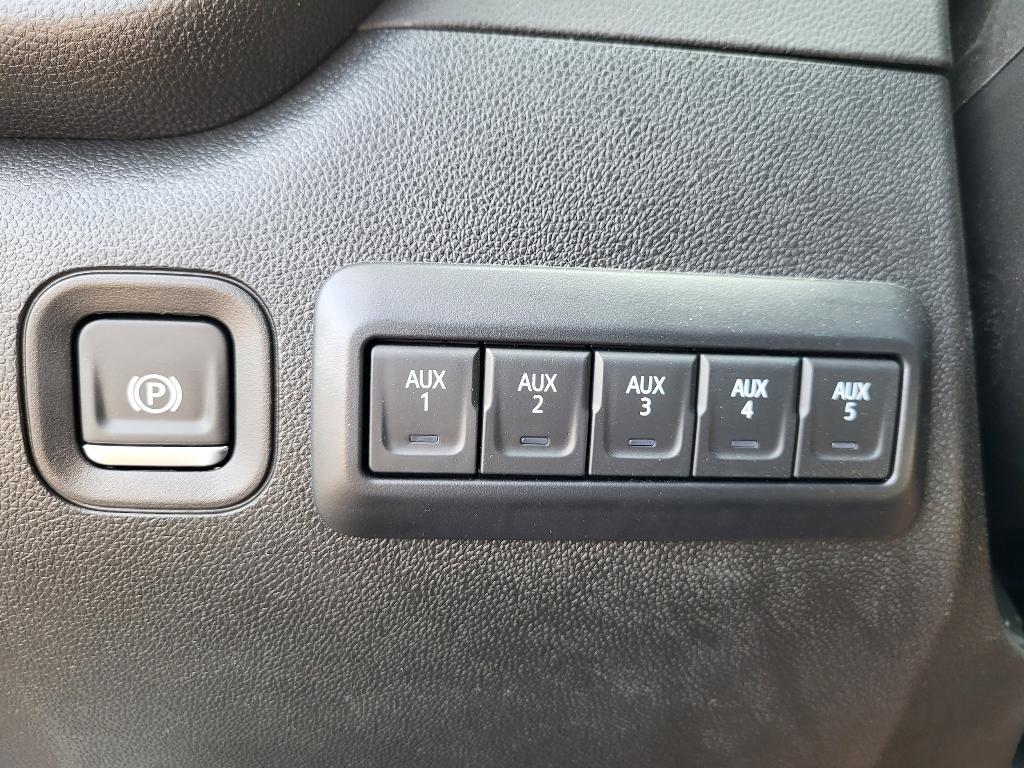 new 2025 Chevrolet Silverado 2500 car, priced at $64,077