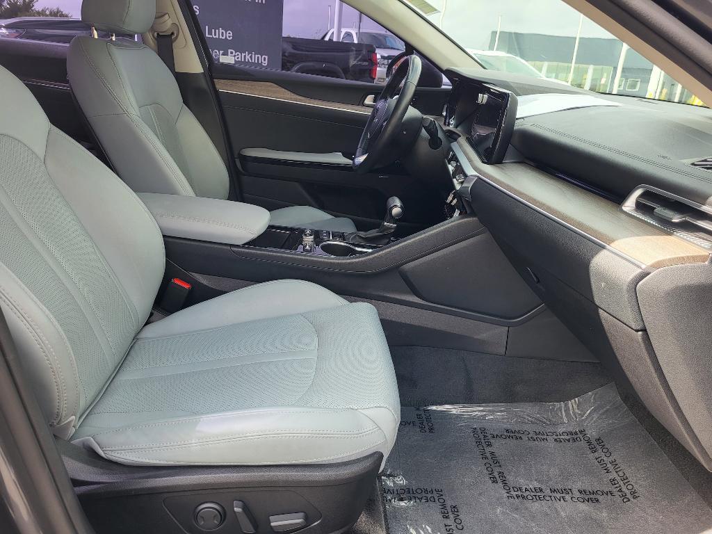 used 2022 Kia K5 car, priced at $22,700