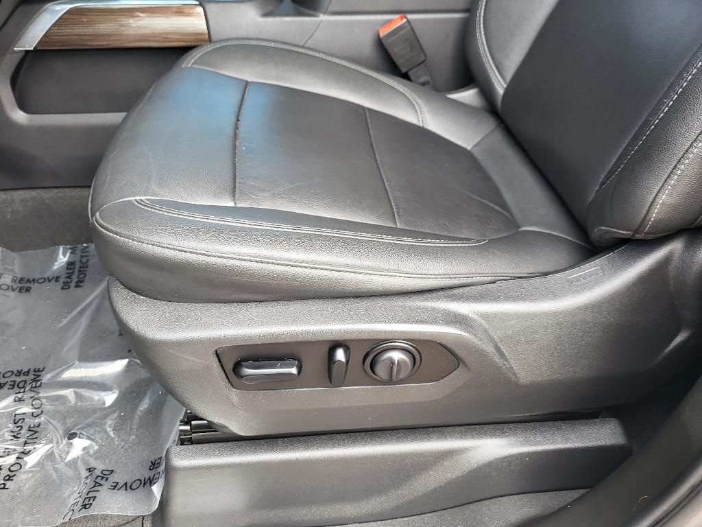 used 2021 Chevrolet Silverado 1500 car, priced at $35,990