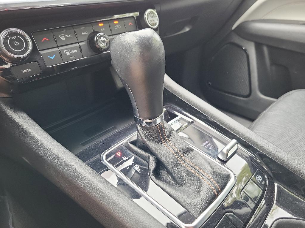 used 2022 Jeep Compass car, priced at $18,990