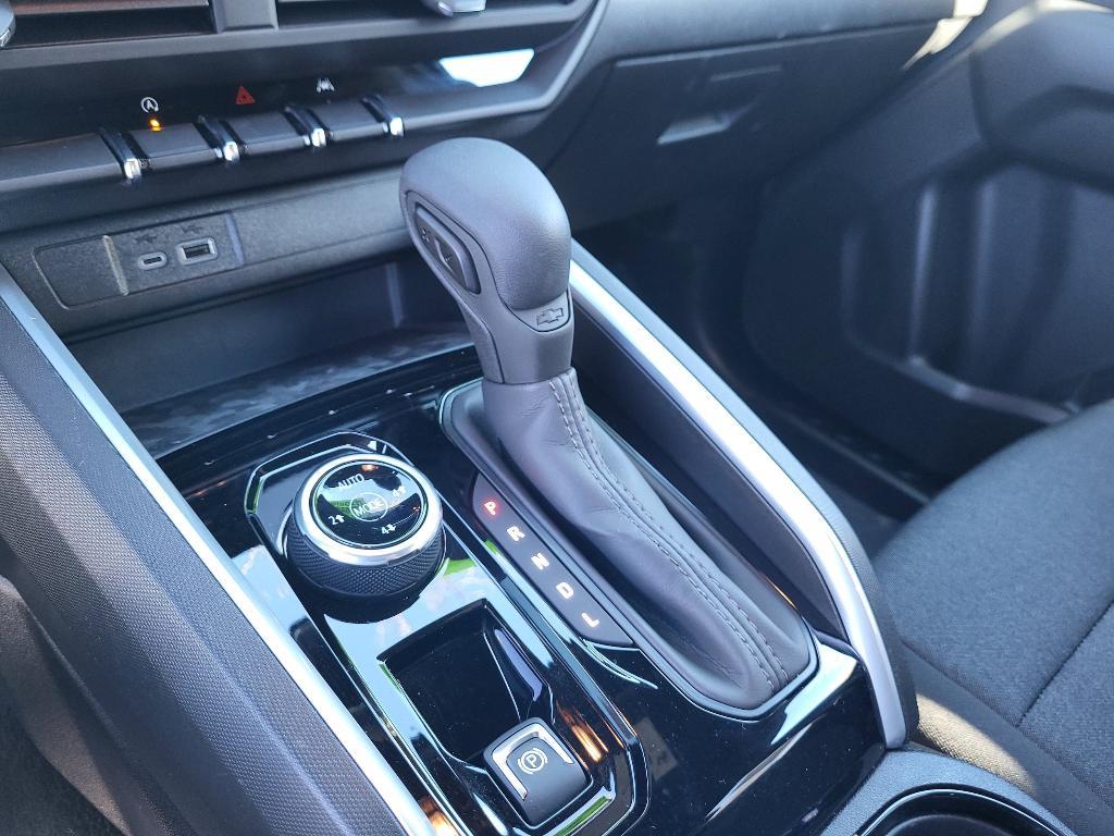 used 2025 Chevrolet Colorado car, priced at $40,990